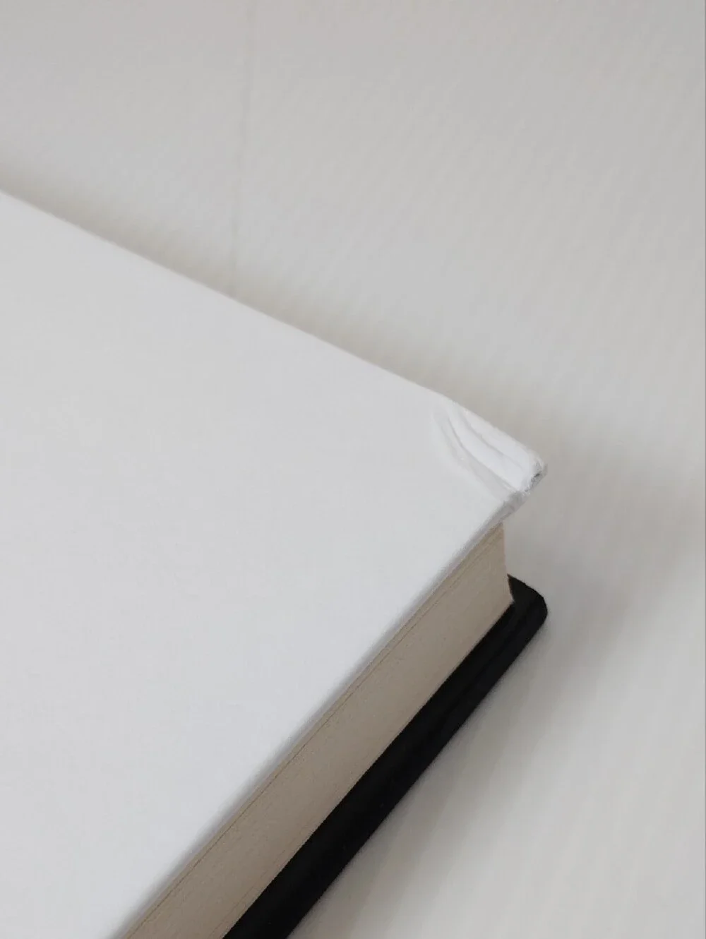 N/A hardcover novel